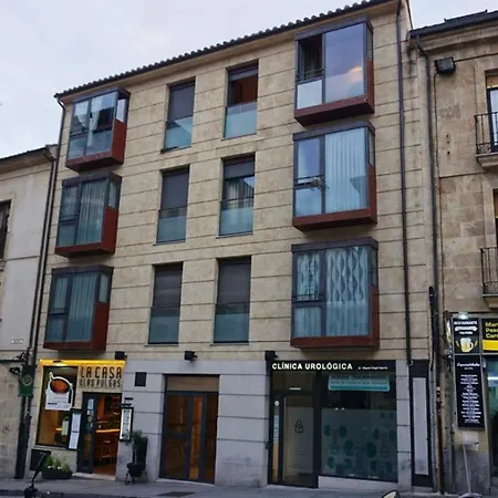 Vut Vintage Centro Apartment *